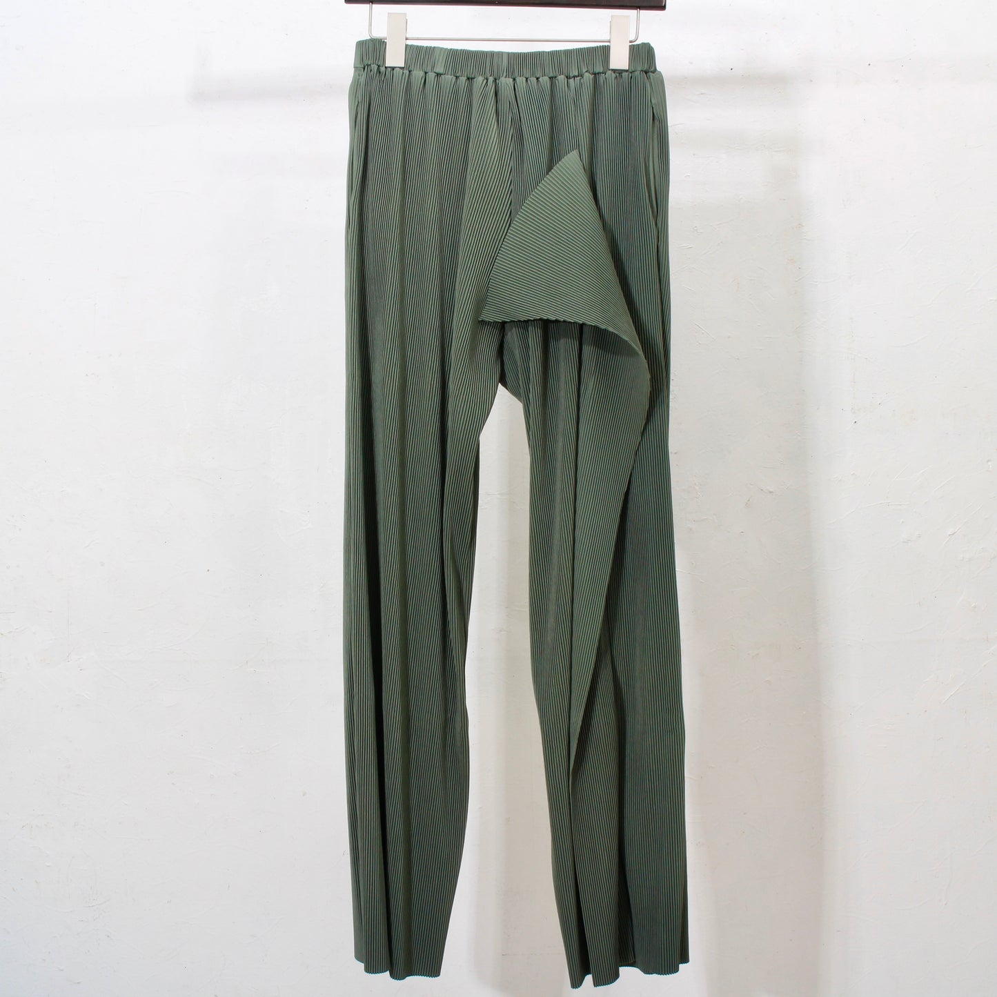 to do kotohayokozawa /Pleated Pants/khaki