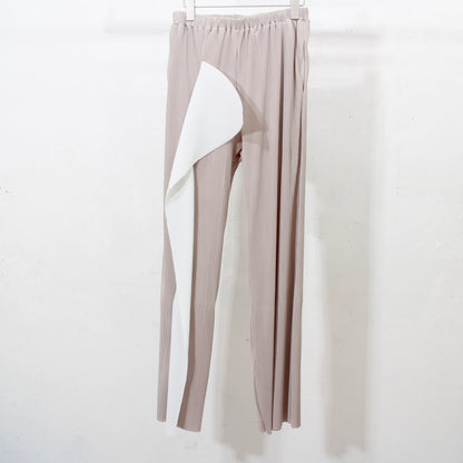 to do kotohayokozawa /Pleated Pants/gray