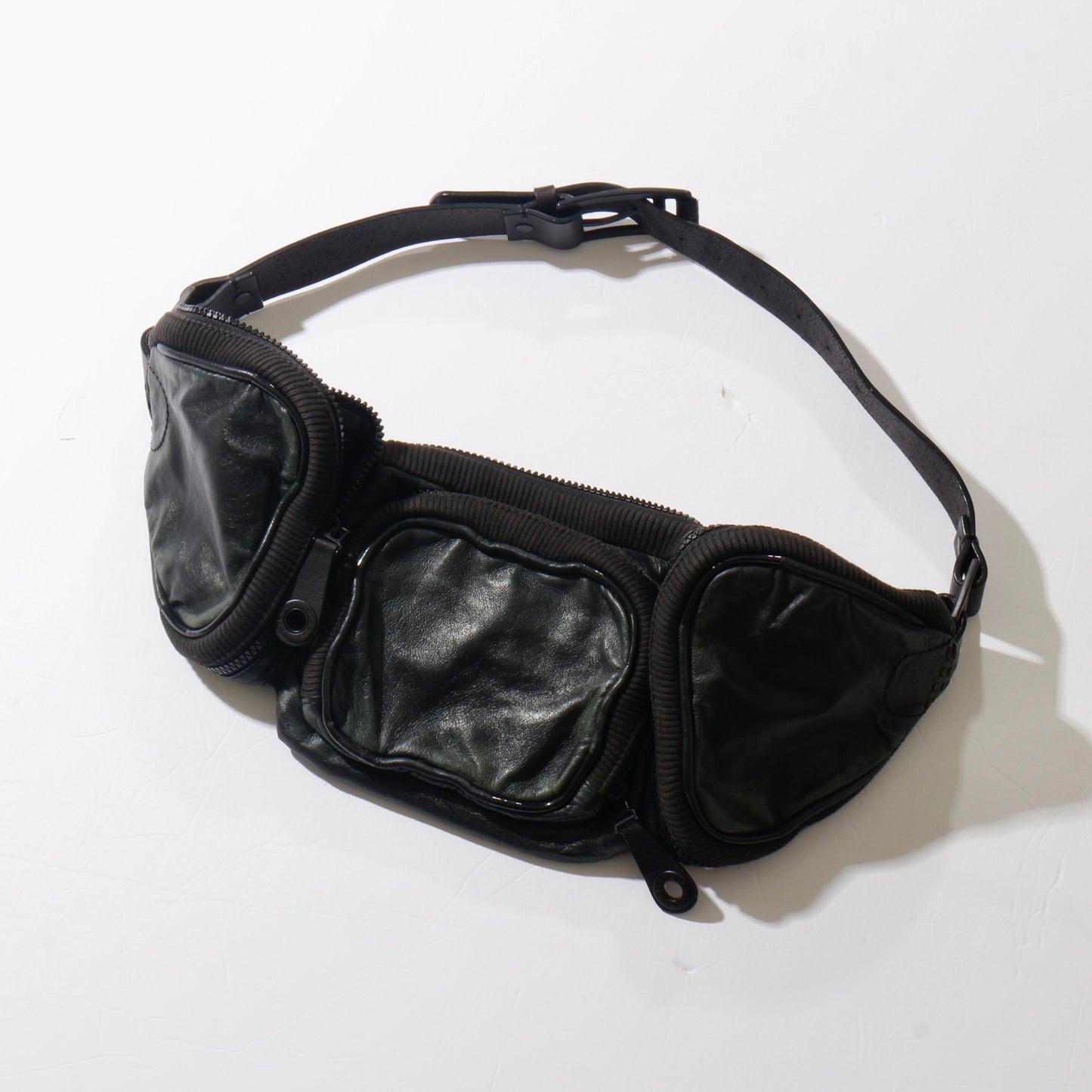バックヤード / おにぎり3つ収納　バチイケshoulder bag