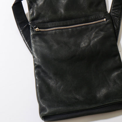 バックヤード /平すぎるだろbag