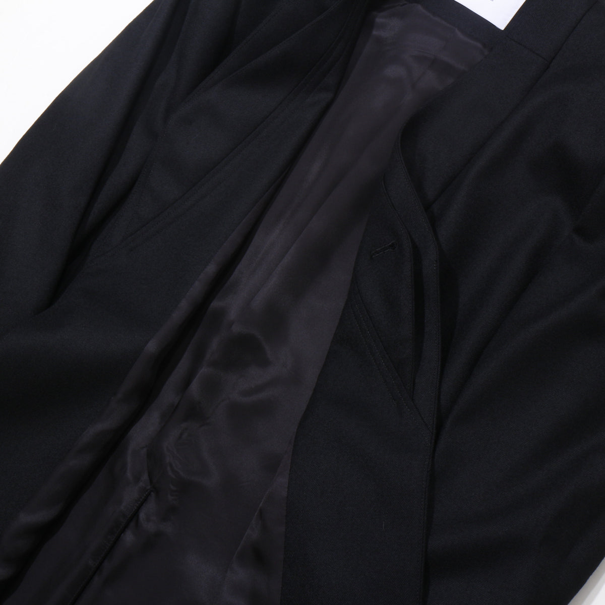 Alias_Jacket / black