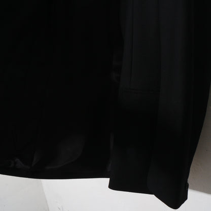 Alias_Jacket / black