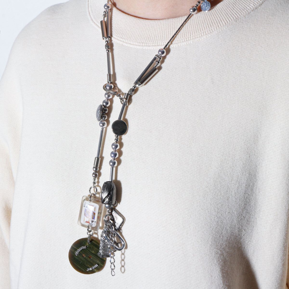 【LEO GON'DO】ROSARY Necklace No,9 BUTTON / OBJECT CLUSTER