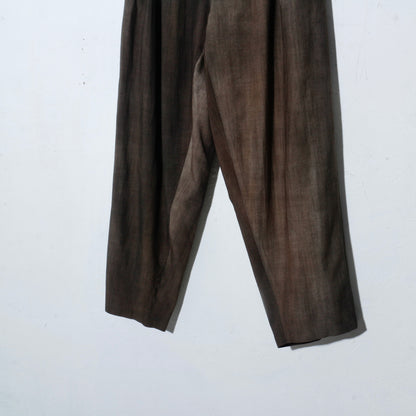Uneven Dyed 2Tuck Trousers / charcoal