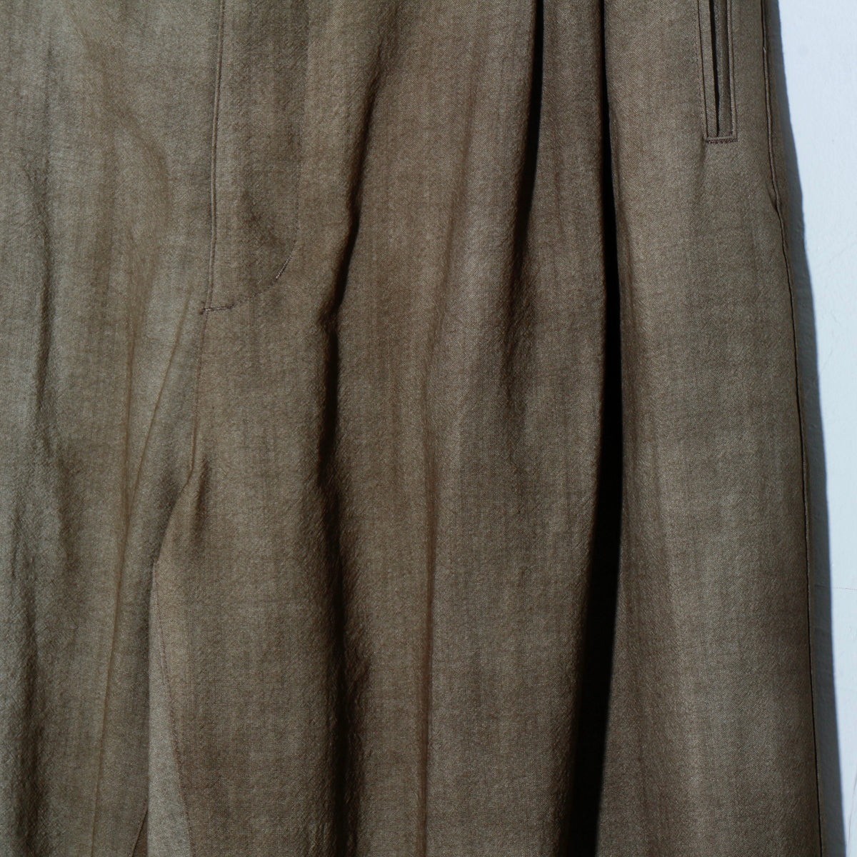 Uneven Dyed 2Tuck Trousers / yellow