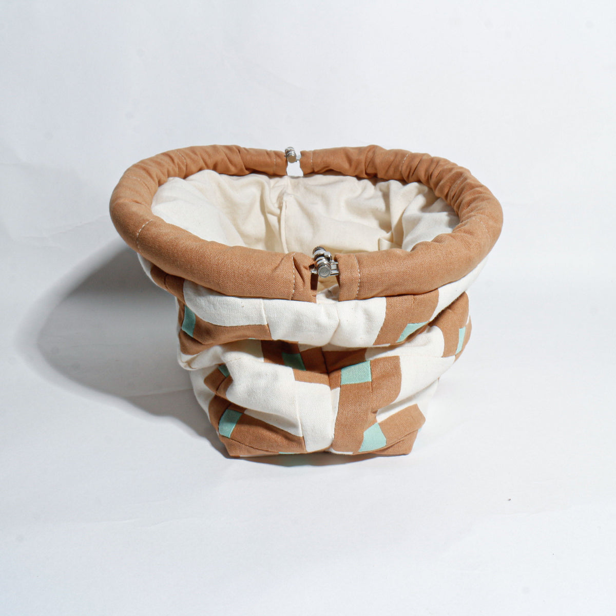 【HOUSE QUILT】 / NUUME BAG＜STEP BLOCK＞　※受注生産アイテムとなります。
