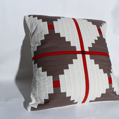 【HOUSE QUILT】 / CUSHION COVER＜HOUR GRASS＞　※受注生産アイテムとなります。