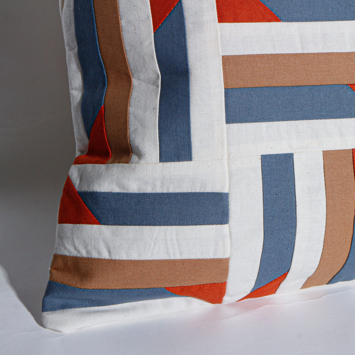 【HOUSE QUILT】 / CUSHION COVER＜WINDMILL＞　※受注生産アイテムとなります。