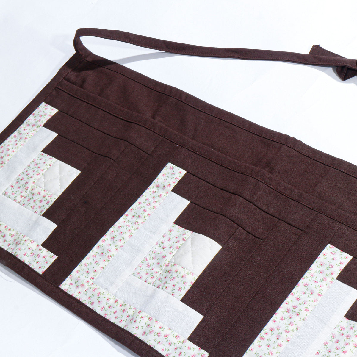 【HOUSE QUILT】 / APRON（SQUARE）＜LOG CABIN＞　※受注生産アイテムとなります。