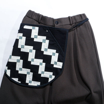 【HOUSE QUILT】 / APRON（ROUND）＜STEP BLOCK＞　※受注生産アイテムとなります。
