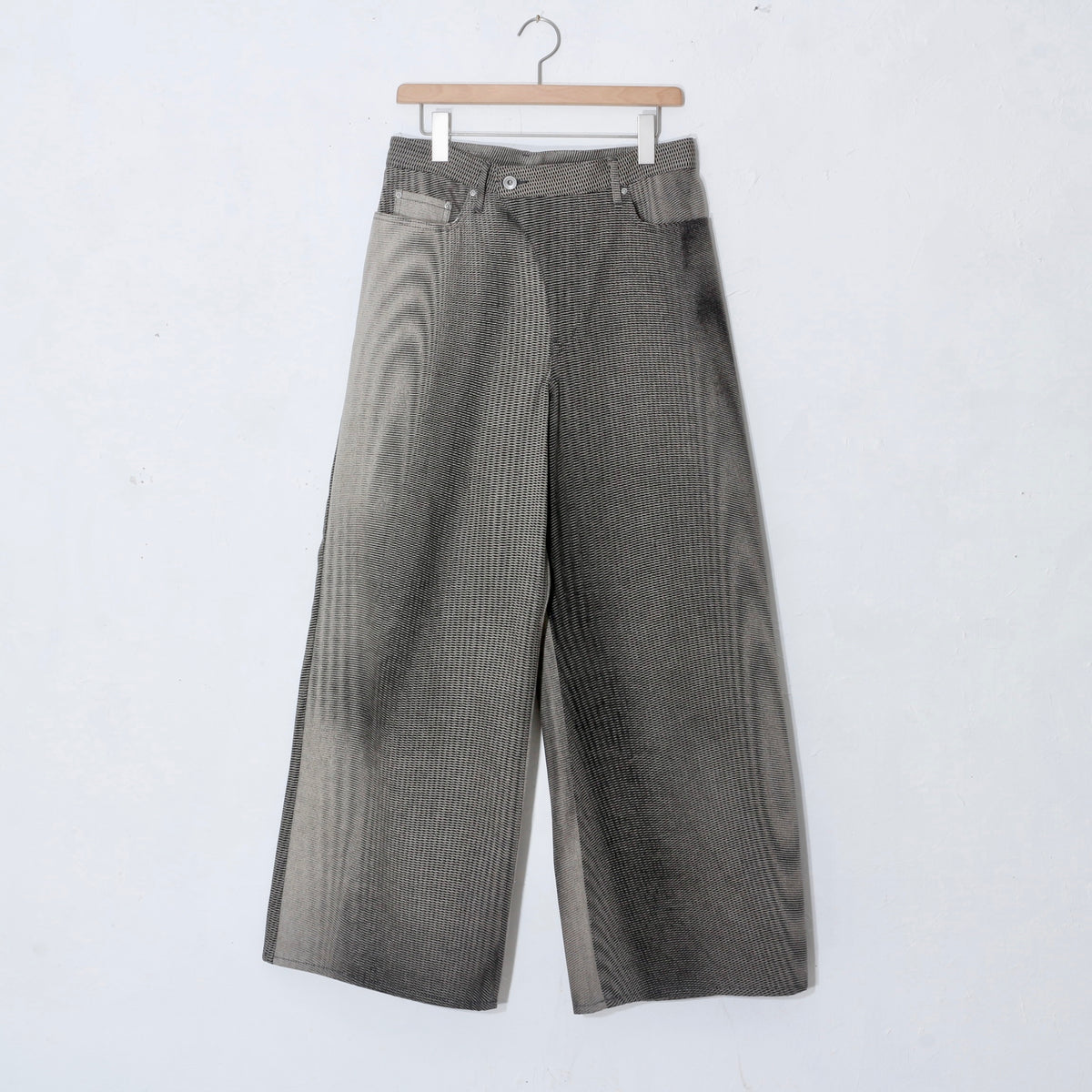 Mirage_Bleach_Denim / black