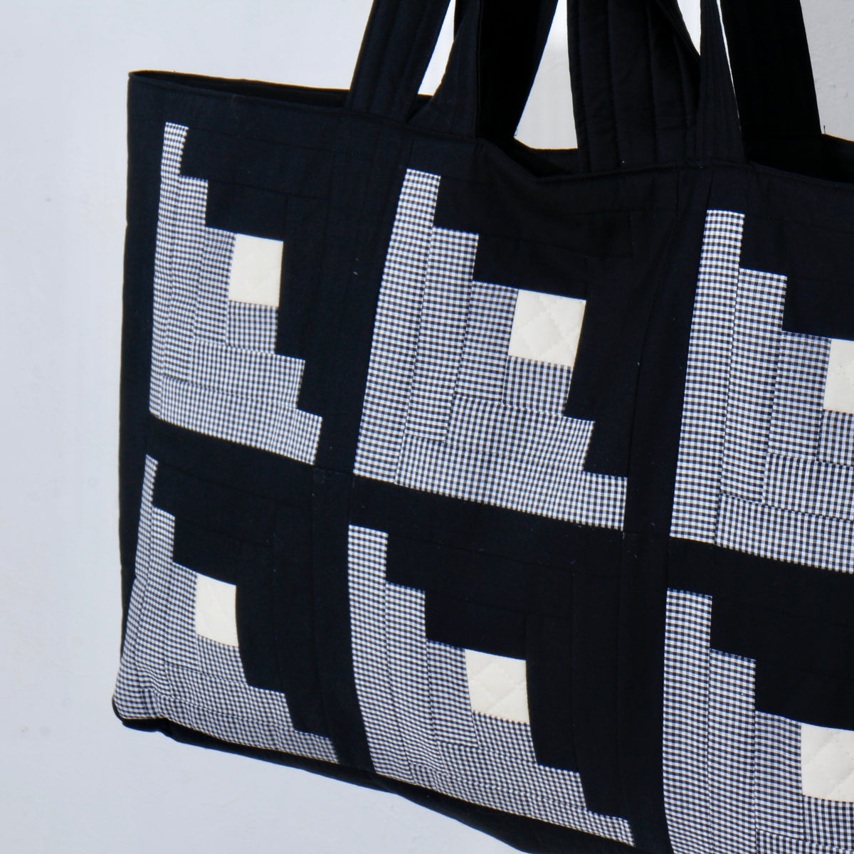 【HOUSE QUILT】 / BIG TOTE BAG＜LOG CABIN＞　※受注生産アイテムとなります。