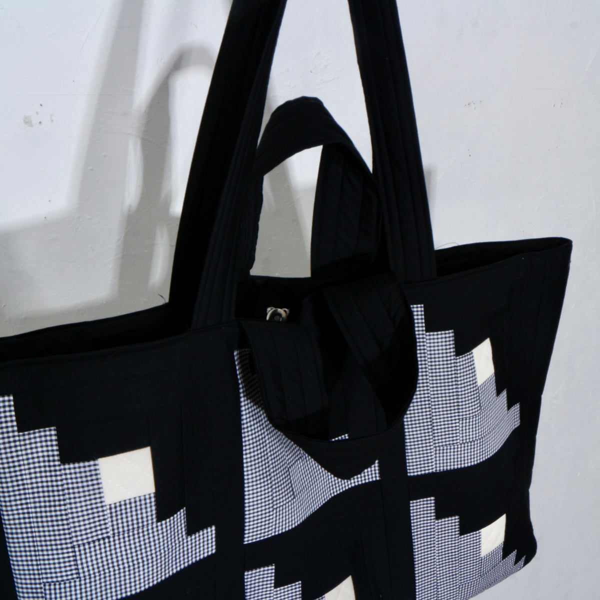 【HOUSE QUILT】 / BIG TOTE BAG＜LOG CABIN＞　※受注生産アイテムとなります。