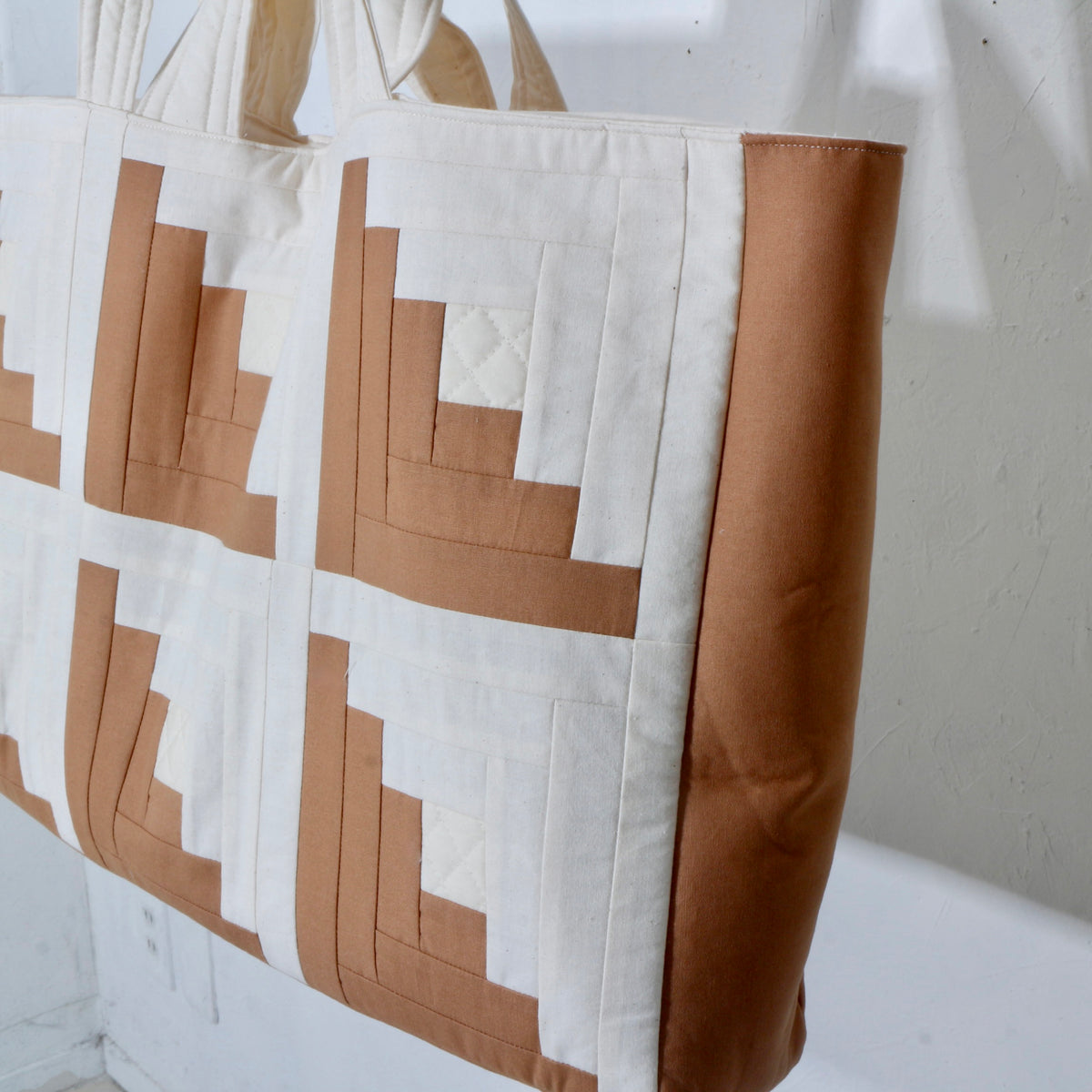 【HOUSE QUILT】 / BIG TOTE BAG＜LOG CABIN＞　※受注生産アイテムとなります。