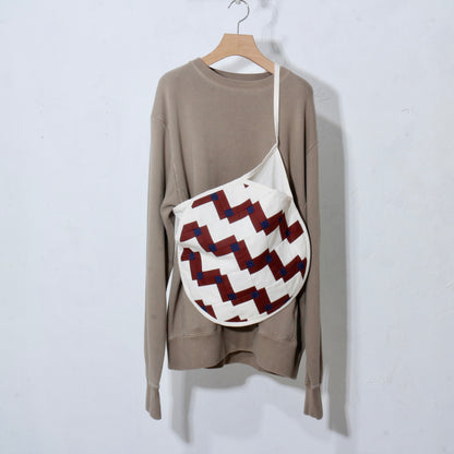 【HOUSE QUILT】 / APRON（ROUND）＜STEP BLOCK＞　※受注生産アイテムとなります。