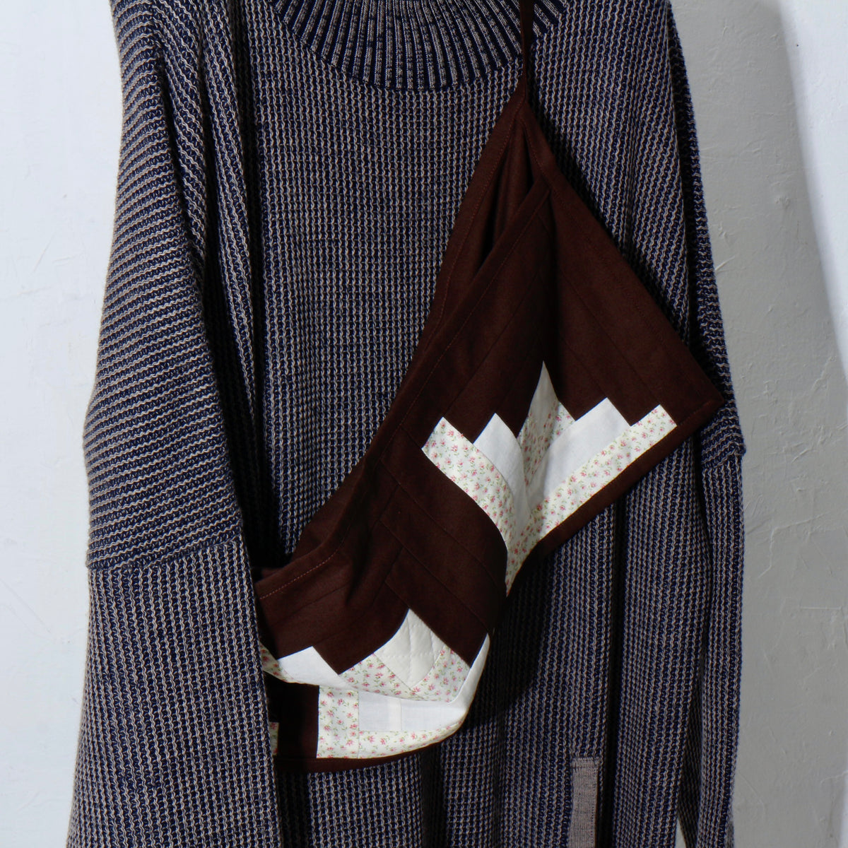 【HOUSE QUILT】 / APRON（SQUARE）＜LOG CABIN＞　※受注生産アイテムとなります。