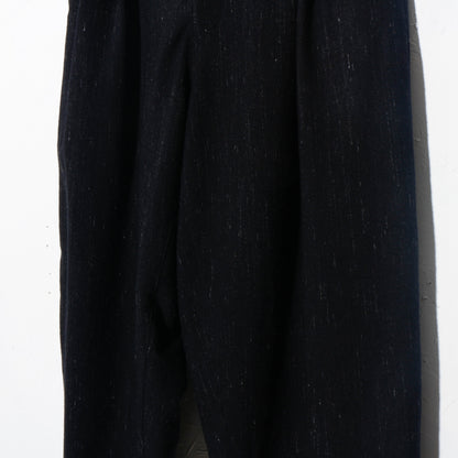 Cosmos wool 2tuck trousers / black
