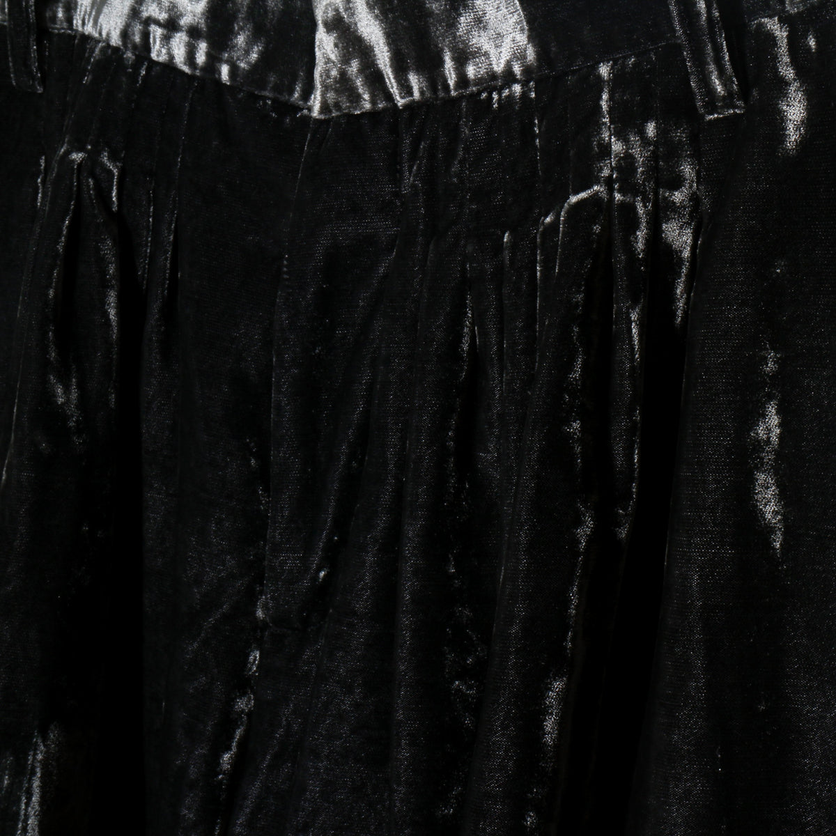 Velvet Accordion Wide Trousers / Dusty Black