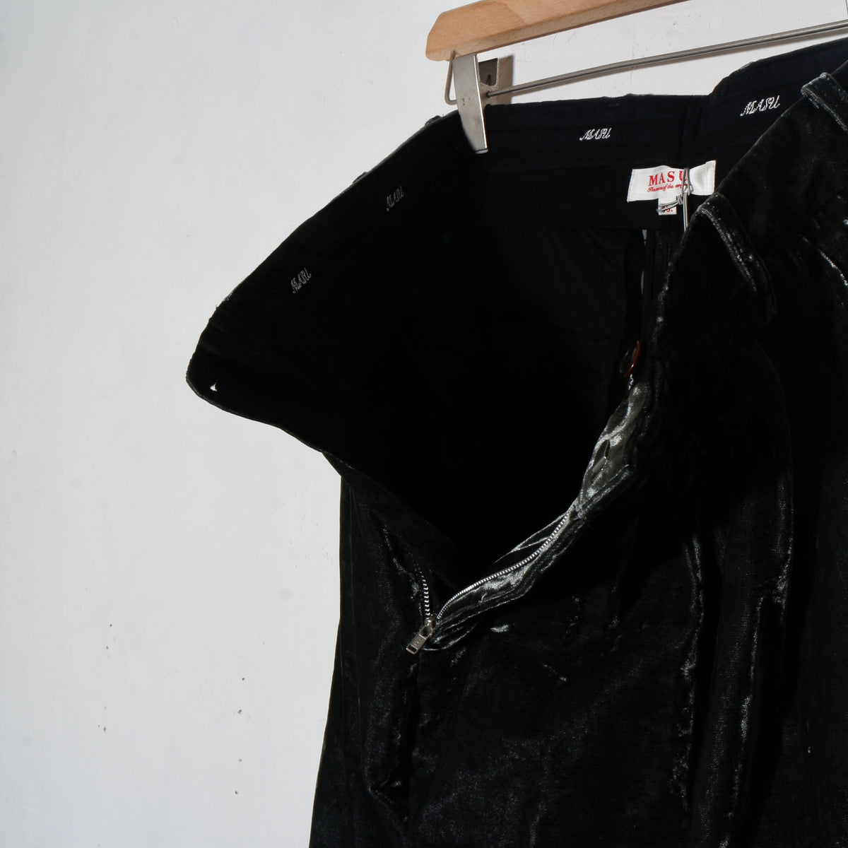 Velvet Accordion Wide Trousers / Dusty Black