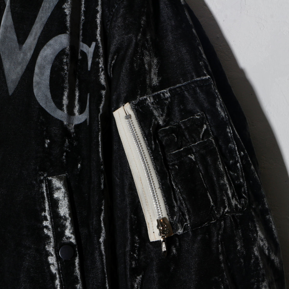 Vc Velvet Puffer Bomber Jacket / Dusty Black