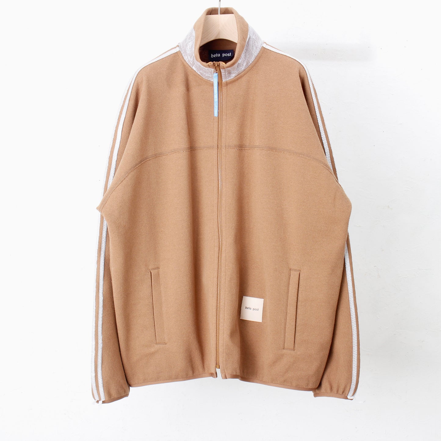 line track jacket / camel