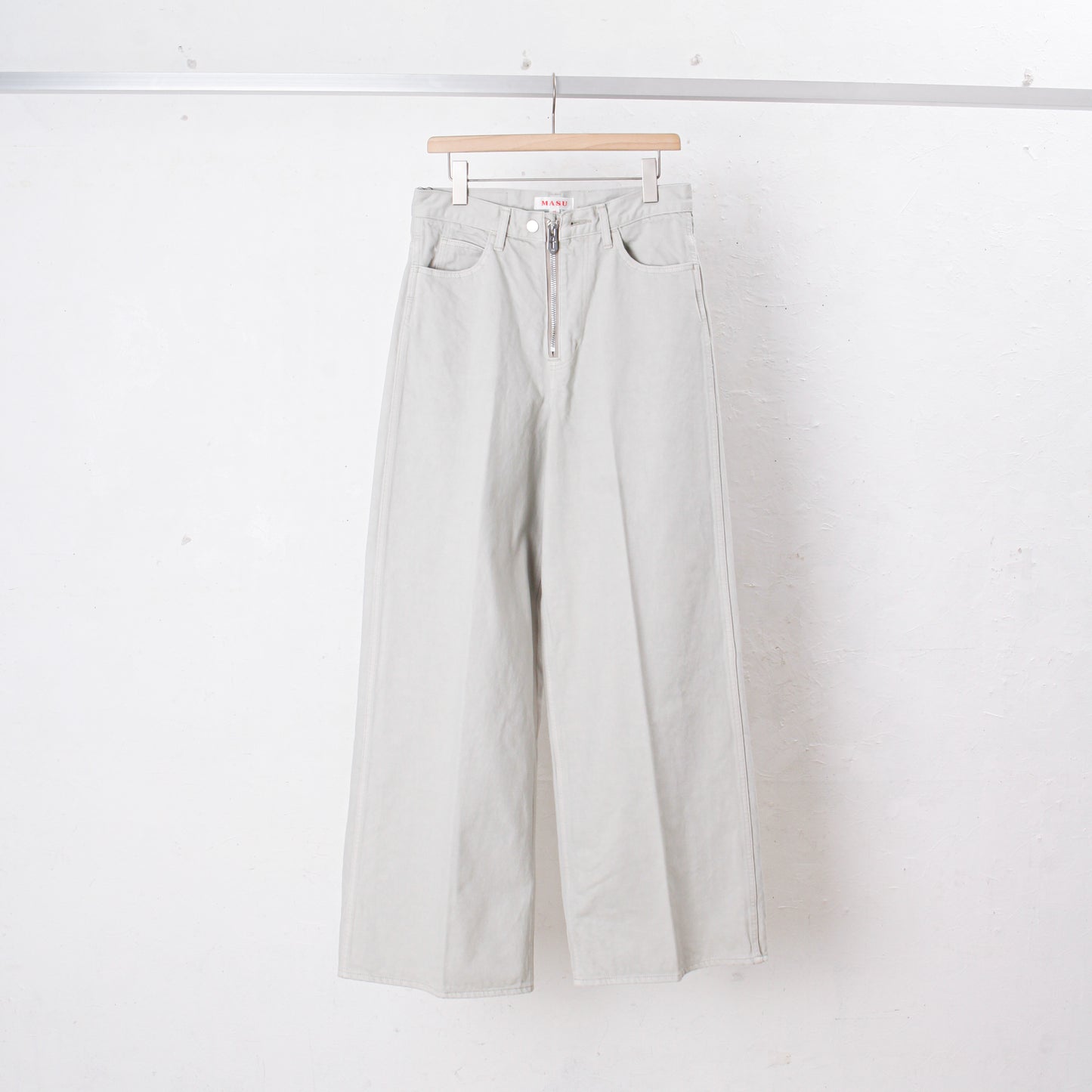 "MASUBOYS" BAGGY JEANS (GARMENT DYE)  / SAND