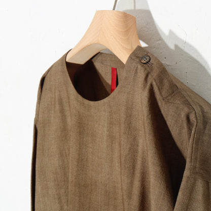 Uneven Dyed Pullover  / yellow