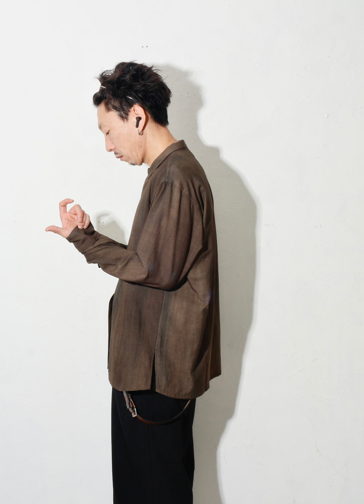 Uneven Dyed Fly Front Shirt  / charcoal