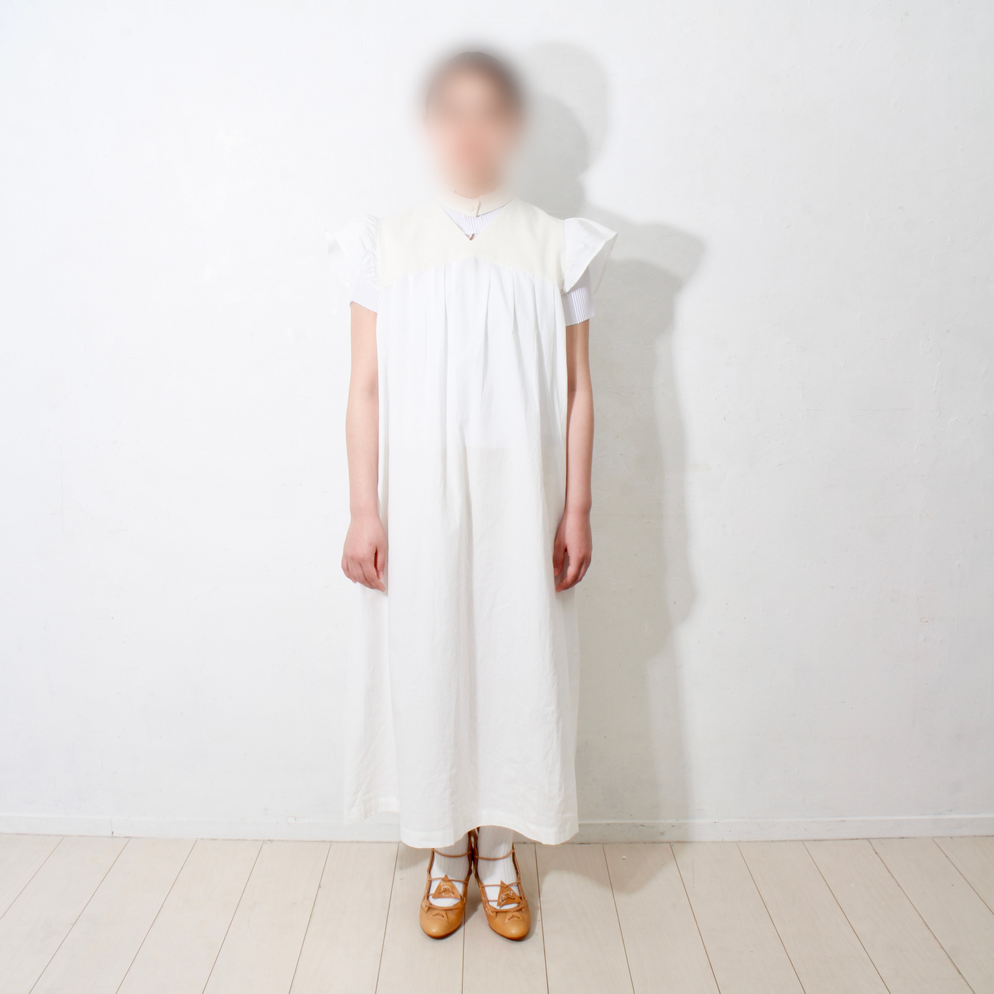 futatsukukuri / バックボーンワンピース
