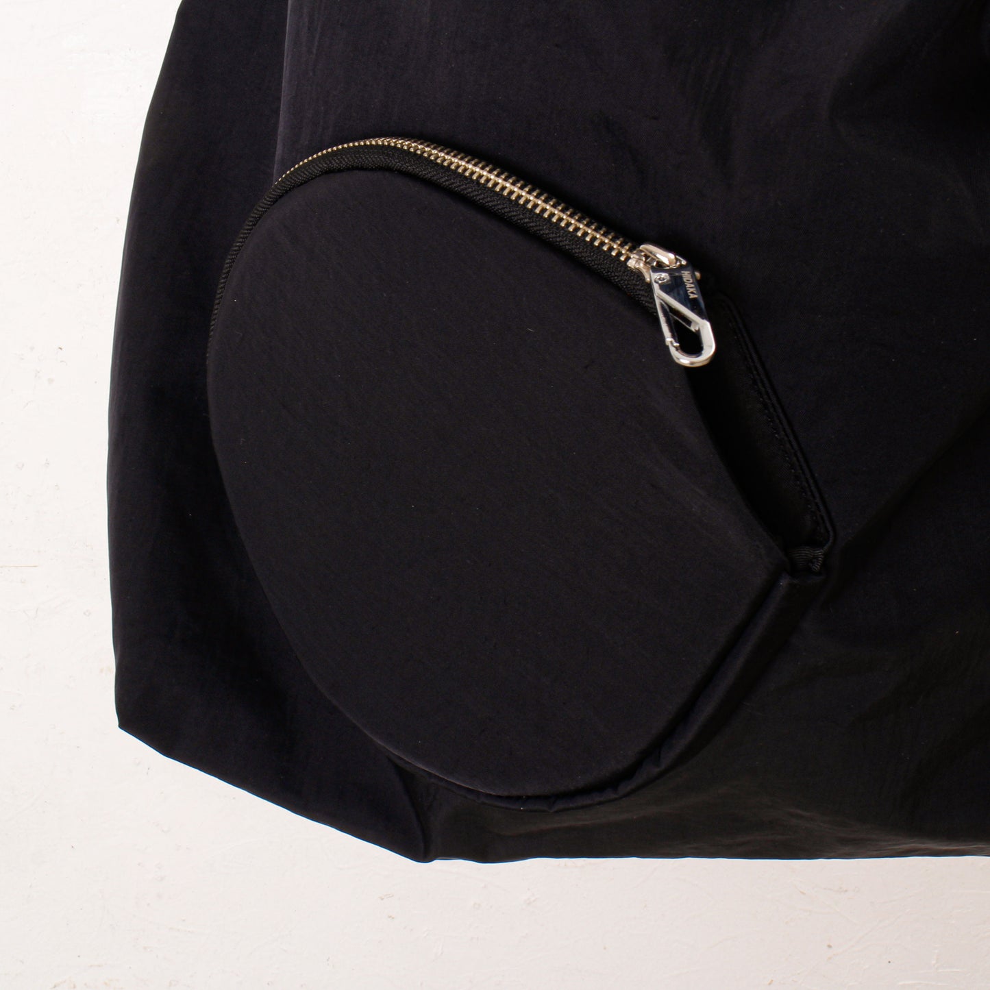 PING-PONG MESSENGER BAG / black