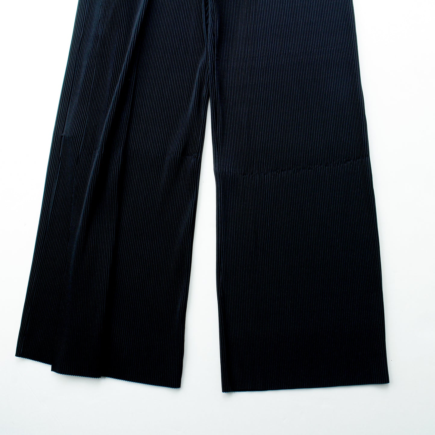 to do  /wave pleated panel pants / black