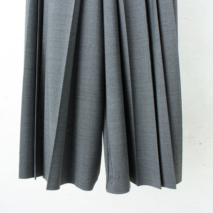 Hak_Pleats_pants / grey