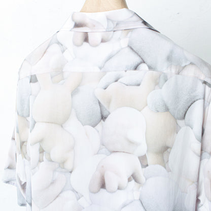 PRINT OPEN COLLAR SILK SHIRT/FLOCKY DOLL